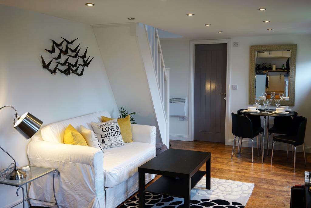 Loft Living Oxford Apartment Exterior photo